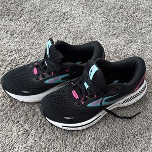 Brooks Black Running Shoes with Teal and Pink Highlights